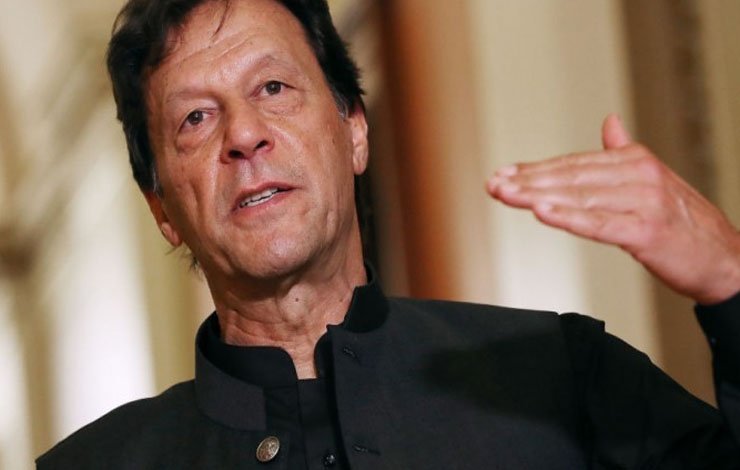 Imran Khan rebuking Diplomats