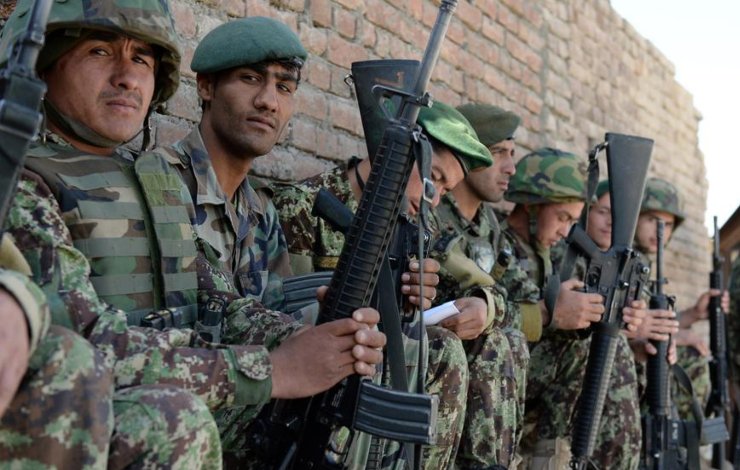 Afghan Soldiers Refuge Pakistan