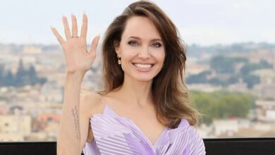 Angelina Jolie Fans Posts