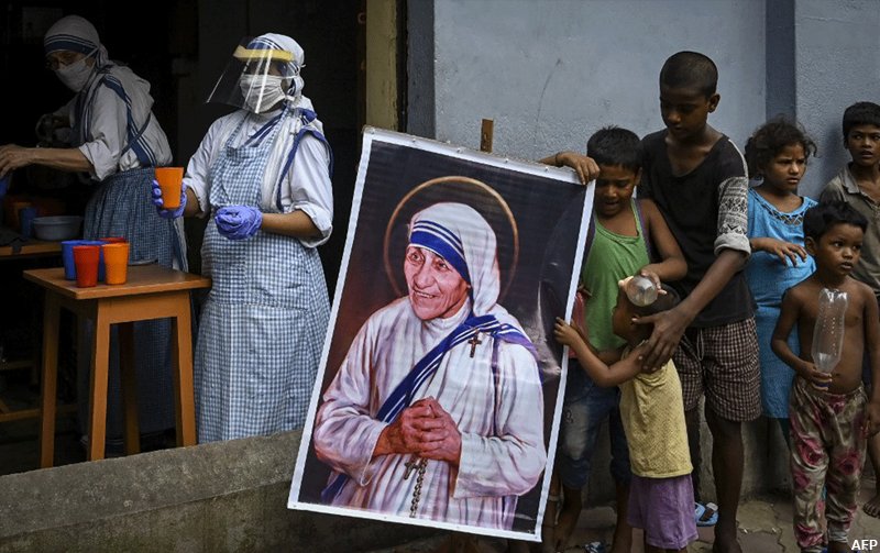 India restricts foreign funding to charity founded by Mother Teresa