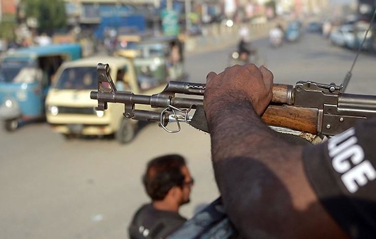 Karachi crime rate motorcycle thefts snatching cplc