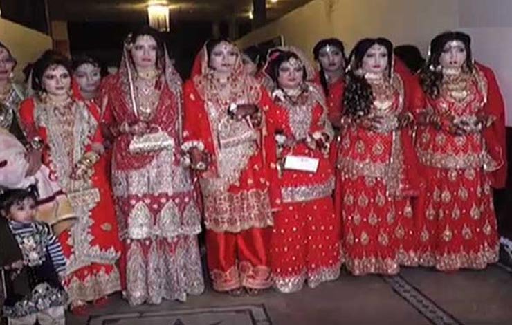 six brothers sisters mass wedding ceremony multan