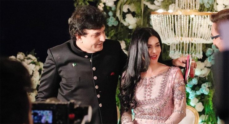 https://en.dailypakistan.com.pk/05-Jan-2022/celebrities-spotted-at-khalil-ur-rehman-qamar-s-son-aabi-khan-s-wedding