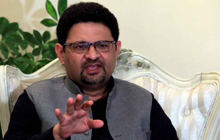 Miftah Ismail, Roshan Digital Account, PTI government