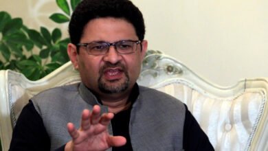 Miftah Ismail, industrialists, exporters, minimum wage