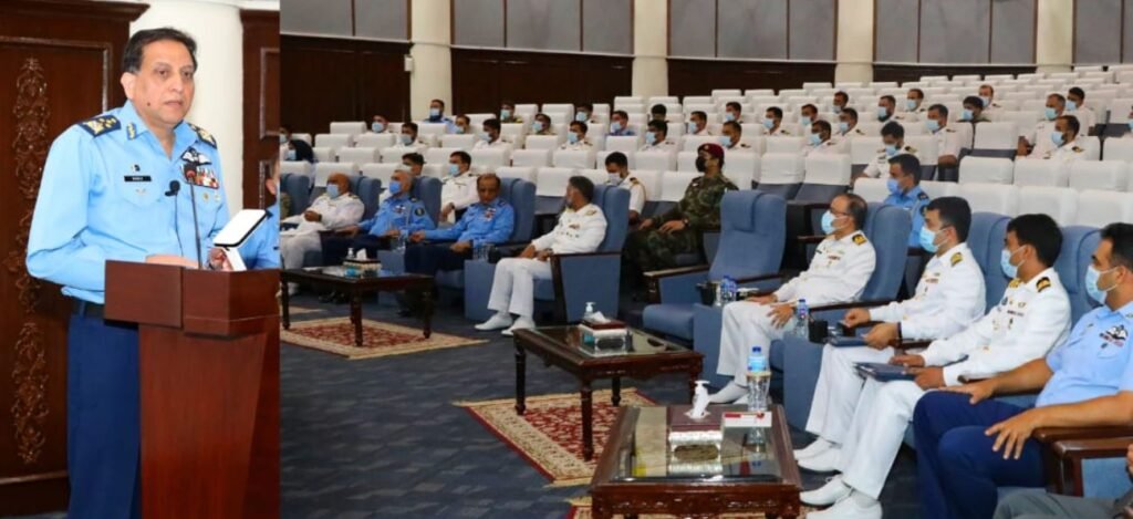 Air Chief Addresses at Pakistan Navy War College