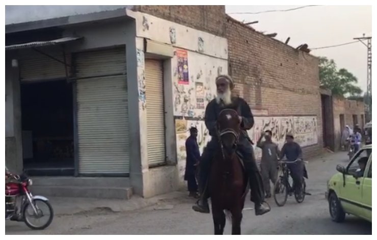 peshawar man horse riding, johar ali horse riding, daily commute