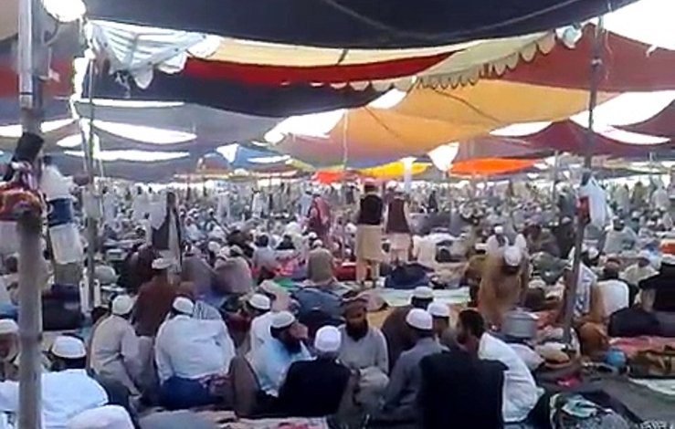 tableeghi jamaat, tents, flood victims