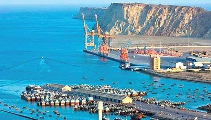 Chinese envoy meets Ahsan Iqbal, discusses CPEC Projects
