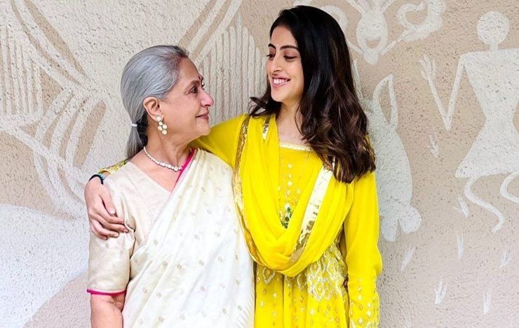 Jaya Bachchan, Navya Naveli Nanda, Child without marriage