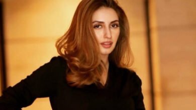 iman ali, iman ali trolled, iman ali tight fitted pant