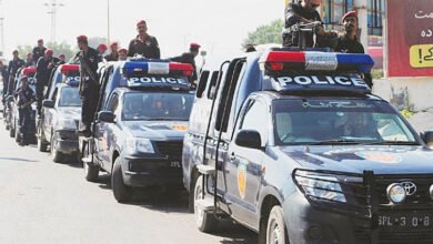 Sindh police contingents, PTI long march