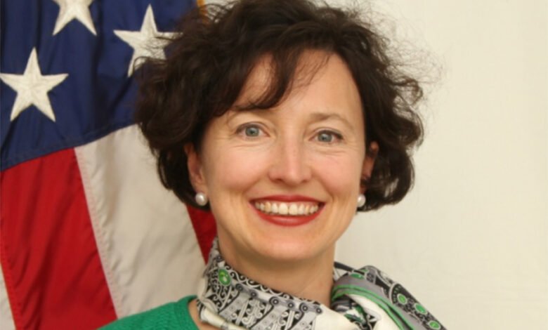 Elizabeth Horst Visits Pakistan to Discuss US Support for Pakistan's Flood Recovery