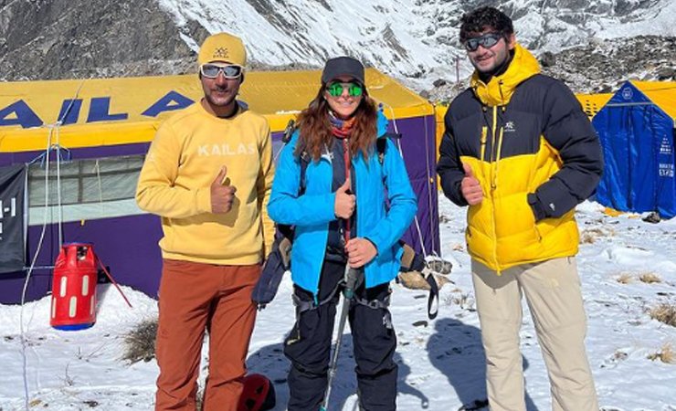 3 Pakistani mountaineers including Shahroz Kashif scaled the 10th highest peak Annapurna