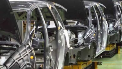 Photo of وزیرصنعت و پیداوار گاڑیوں کی قیمتوں میں اضافے پر برہم،رپورٹ طلب