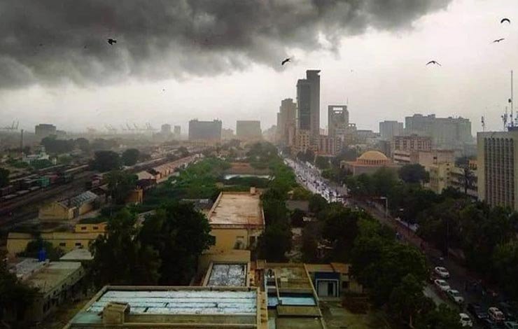 کراچی گرم موسم شہری