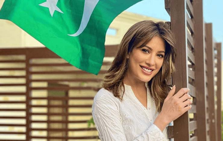 Mehwish Hayat, پرکشش ترین ایشیائی خواتین