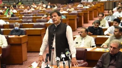 Photo of تحریک عدم اعتماد: عمران خان آئین کے آرٹیکل 94 کے تحت مزید کتنے دن وزیراعظم رہ سکتے ہیں؟