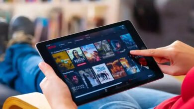 Photo of نیٹ فلکس کا پاسورڈ شیئر کرنے والوں سے اضافی فیس لینے کا فیصلہ