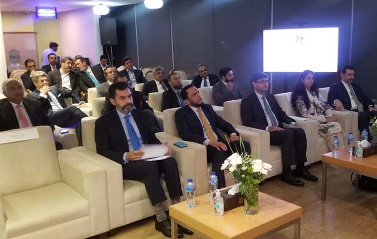 گورنر اسٹیٹ بینک رضا باقر