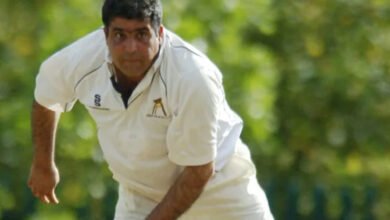 Photo of سابق ٹیسٹ کرکٹر محمد حسین 46 برس کی عمر میں انتقال کرگئے