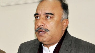 Photo of گورنر خیبر پختون خوا شاہ فرمان اپنے عہدے سے مستعفی