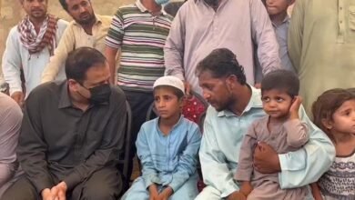 Photo of ایڈمنسٹریٹر کراچی کا جاں بحق ڈرائیور کی فیملی کے لیے 10 لاکھ روپے امداد کا اعلان