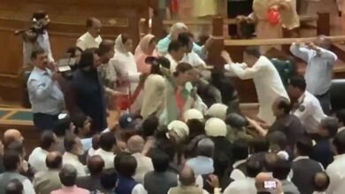 Photo of ضمانتوں کے باوجود پنجاب اسمبلی کے اہلکاروں کی گرفتاریاں جاری