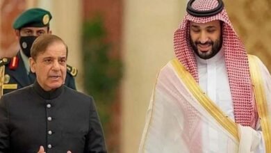Photo of وزیراعظم شہباز شریف کا دورہ سعودی عرب ، کوئی نیا قرض حاصل کرنے میں ناکام