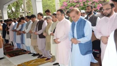 Photo of صدر مملکت نے فیصل مسجد، وزیراعظم  نے جاتی امرا میں نماز عید ادا کی