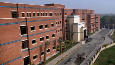 Photo of پاکستانی ڈاکٹرز کا کارنامہ، بچے کے کٹے ہوئے دونوں ہاتھ جوڑ دیئے