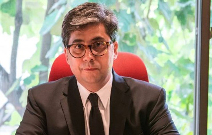 faisal naqvi, سینئر وکیل فیصل نقوی