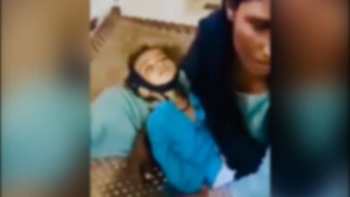 Photo of دادو میں اسپتال انتظامیہ نے ایک ہزار کے بل کیلئے بچے کی لاش ماں کو نہیں دی