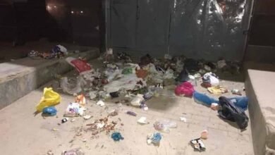 Photo of میونسپل ٹیکس لیا ہے تو کچرا بھی اٹھاؤ، کے الیکٹرک کیخلاف انوکھا احتجاج شروع