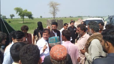 Photo of سیشن و سول ججز کی قمبرشہداد کوٹ کے سیلاب متاثرین کو امداد کی یقین دہانی
