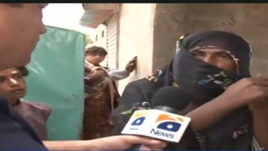 Photo of حکومت تبدیل کرو یا شوہر تبدیل کرو، سیلاب زدہ خواتین کی حامد میر سے فرمائش