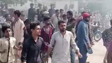 Photo of کراچی میں قرآن نذر آتش کرنے والی لڑکی گرفتار، توہین مذہب کا مقدمہ درج