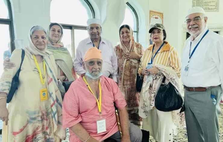 intikhab alam and bishan singh bedi reunion at kartarpur, کرتار پور