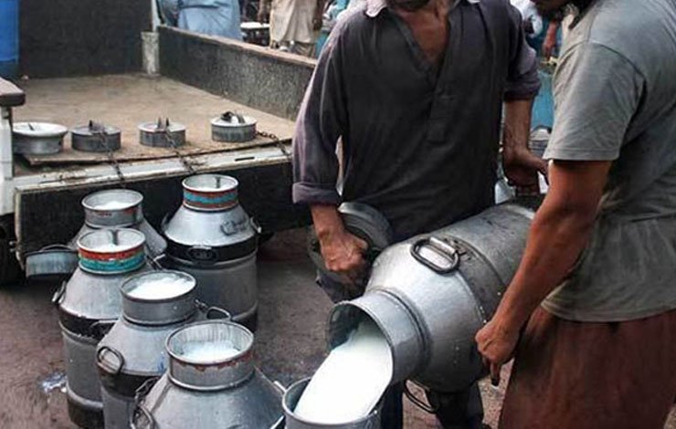 milk prices rise in karachi, milk prices rise in karachi، کراچی دودھ
