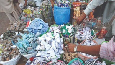 Photo of ایس ایس پی رینک کے پولیس افسران گٹگا، ماوا اور مین پوری بیچنے میں ملوث؟