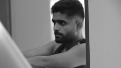 Photo of جہاں کھڑا ہوں اس سے مطمئن نہیں، بابر اعظم