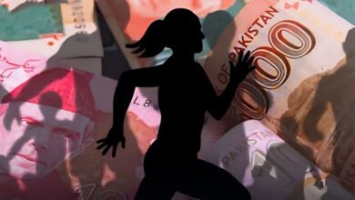 Photo of معصوم افراد کو جھانسا دیکر کروڑوں روپے کے فراڈ میں ملوث خاتون فرار ہوگئیں