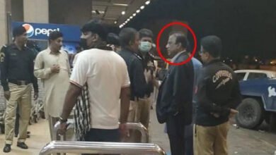 Photo of بابر غوری عبوری ضمانت ملنے کے بعد وطن واپس پہنچ گئے