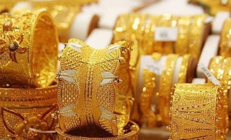 gold, cash looted from jewellery shop in Karachi, جیولری شاپ