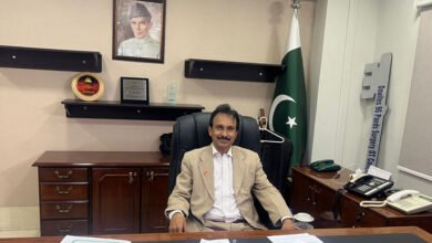 Photo of ڈاکٹر گریس کمار مہیشوری سول اسپتال کراچی کےپہلے ہندو ایم ایس بن گئے