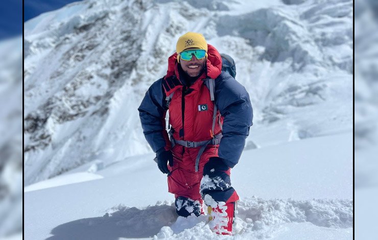 Sajid Ali Sadpara, including, 24, climbers, without, oxygen, 8 thousand, 125 mm, high, Nanga Parbat, crossed, ساجد علی سد پارہ، سمیت، 24، کوہ پیماؤں، بغیر، آکسیجن، 8 ہزار، 125 ملی میٹر، بلند، نانگا پربت، عبور کرلی،