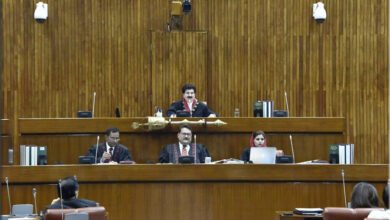 Photo of چیئرمین، ڈپٹی چیئرمین سینیٹ کا الیکشن آج، PTI کا بائیکاٹ، انتخاب رکوانے کی تحریک انصاف کی درخواست مسترد، الیکشن کمیشن کو نوٹس