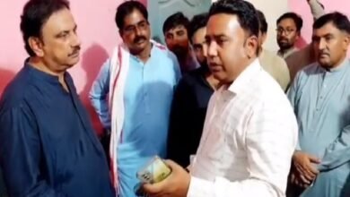 Photo of لاڑکانہ کا اتائی ڈاکٹر فرحان بھٹو محکمہ صحت پر بھاری؛ اعلیٰ افسران کو دھمکیاں